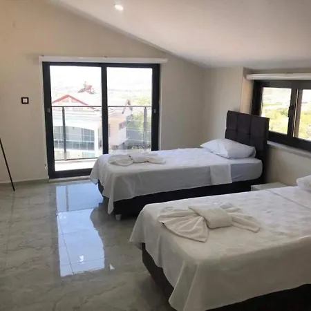 וילה Stunning 4-bed Private Pool Sauna & Hammam